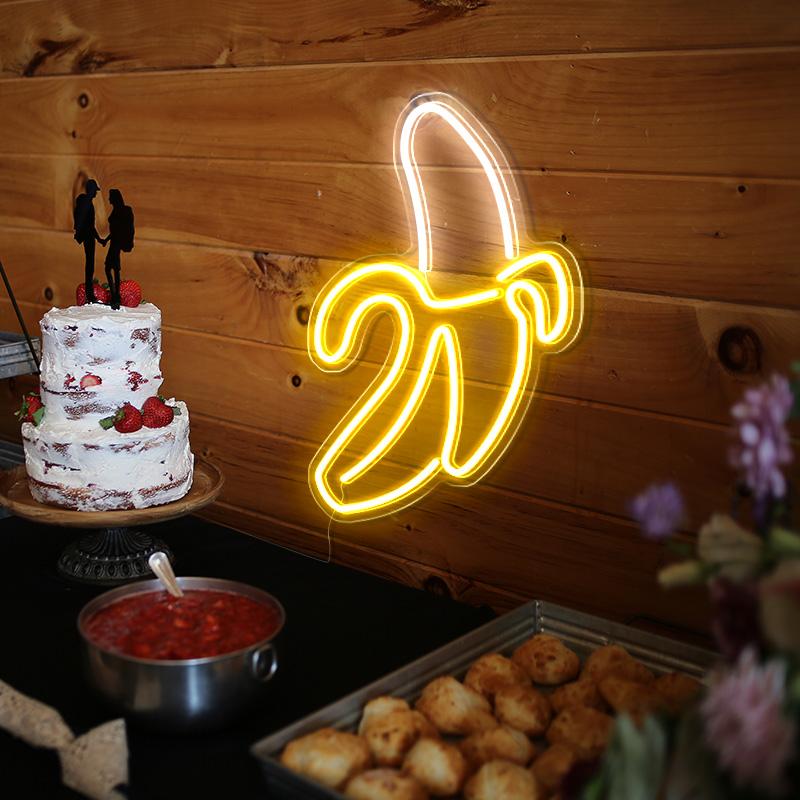 Banana neon wall art - neonpartys.co.uk
